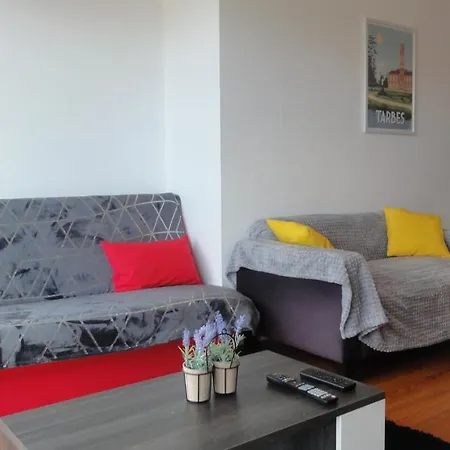 La Dolce -t2 52m2- Dernier Etage- Terrasse-parking-wifi Fibre Tarbes